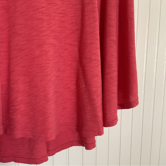 Anthropologie x t.la Swing Tee - Picture 6 of 7